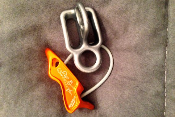 Belay device