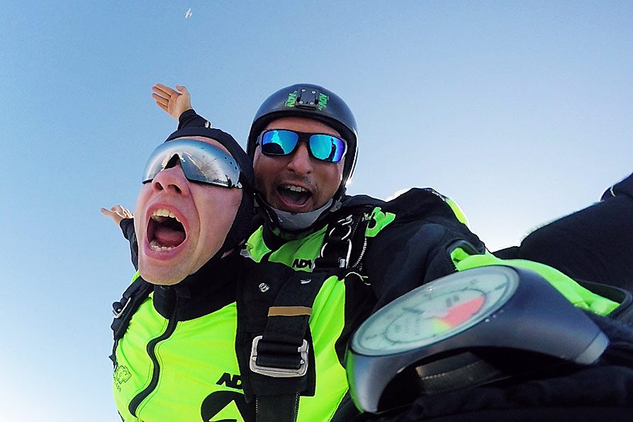 tandem skydiving jump in Zadar