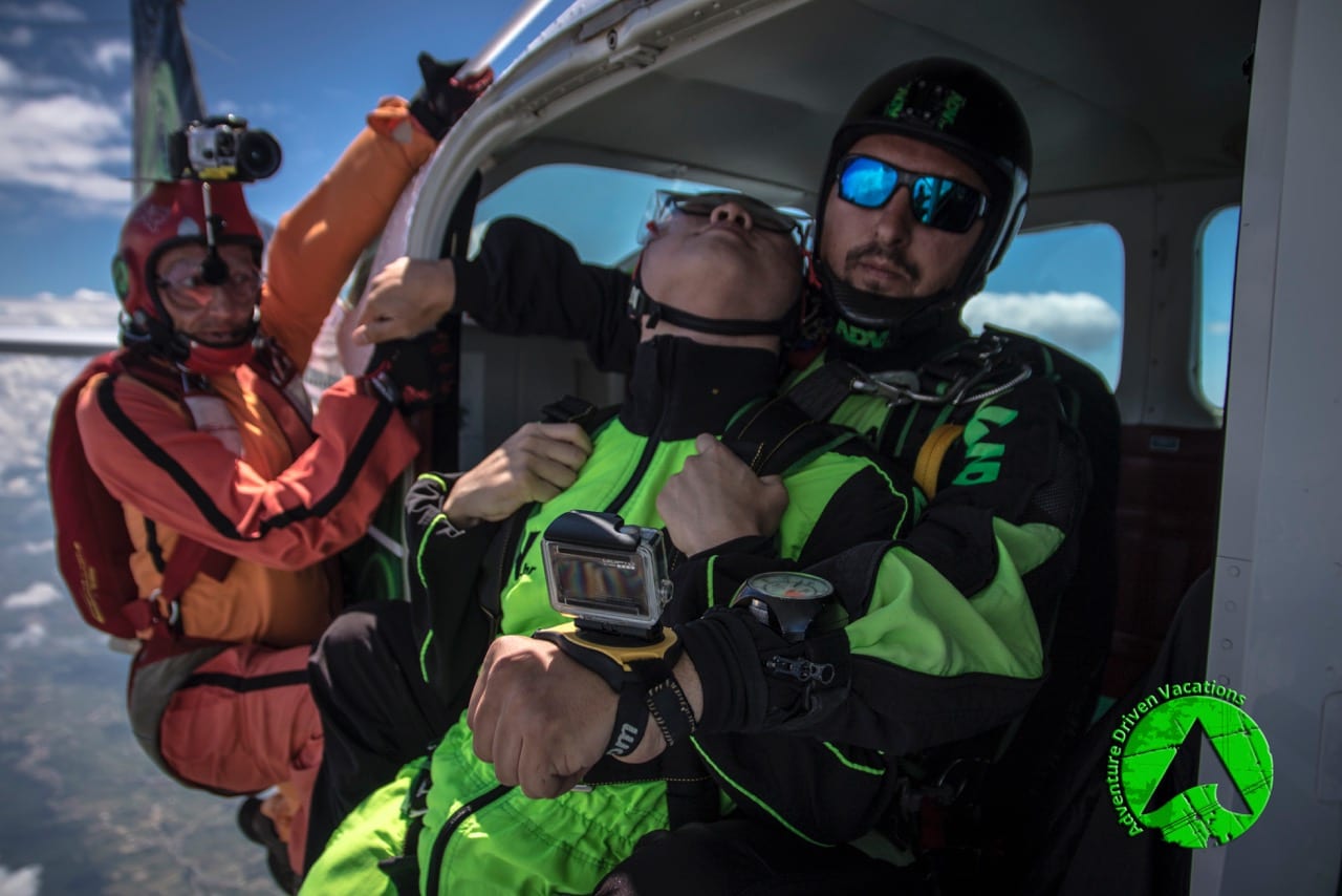tandem skydiving croatia adv